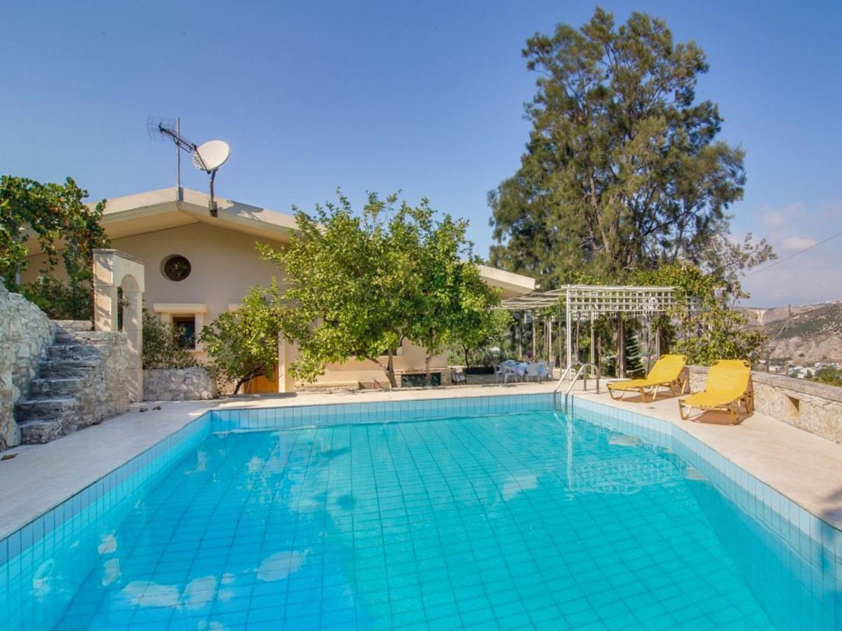 Luxurious Villa In Malades Crete Agios Sillas Extérieur photo